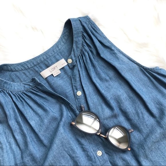 LOFT Petite Cotton Blend Chambray Sleeveless Blouse Top Blue Sz XSP - Picture 3 of 7